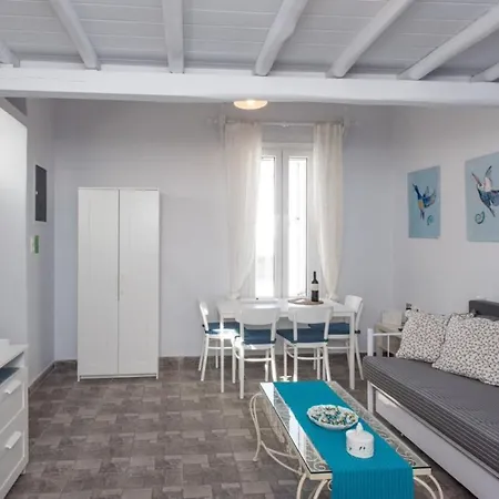 Traditional Split Level House In Holiday home *